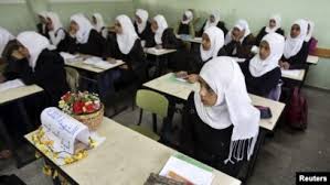 Kurikulum Pendidikan Afrika dan Palestina: Perbedaan Filosofi dalam Mendidik Generasi