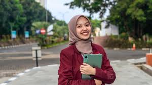 Kuliah Itu Wajib Nggak, Sih? Yuk, Pahami Realitanya!