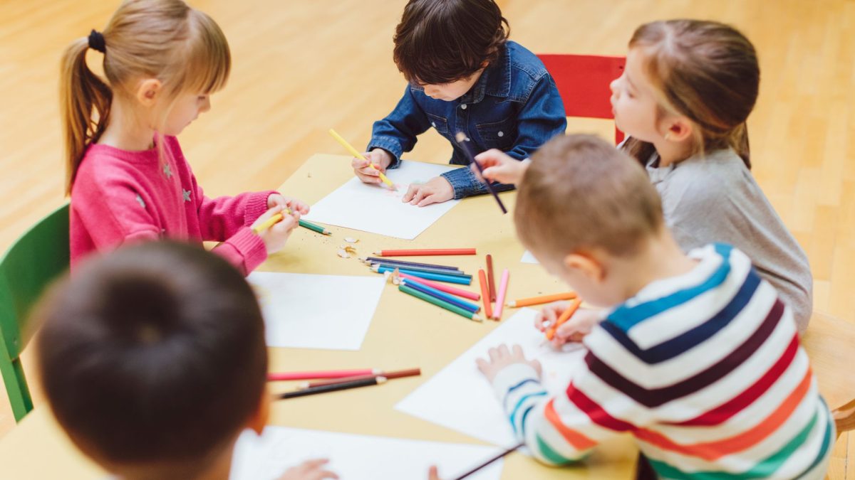 Anak ‘Gak Suka Sekolah’? Merancang Kurikulum Berbasis Minat